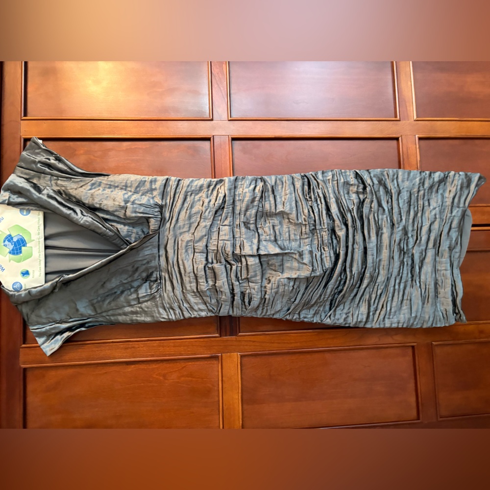 Stunning Nicole Miller Cocktail Dress